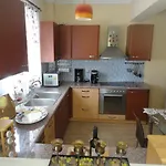 Elpida Ferienhaus *
